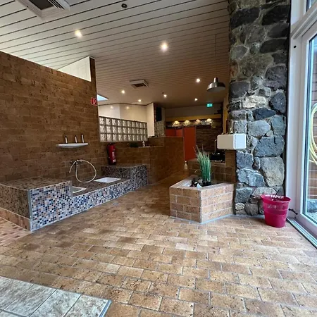 아파트 Waldtraum Schwimmbad Sauna Kinderbett Wandern