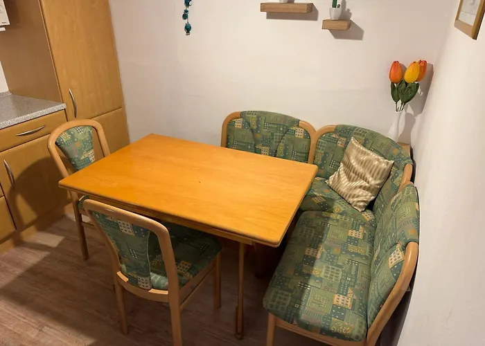 Lejlighed Waldtraum Schwimmbad Sauna Kinderbett Wandern